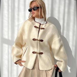 NWT ADYLIC TEDDY COAT CREAM / BROWN size 4